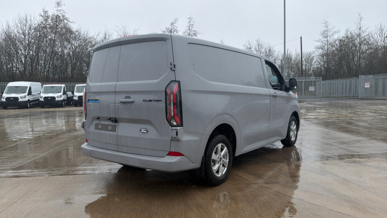 Ford Transit Custom E-320 L1 Rwd 100kW 65kWh H1 Van Limited Auto